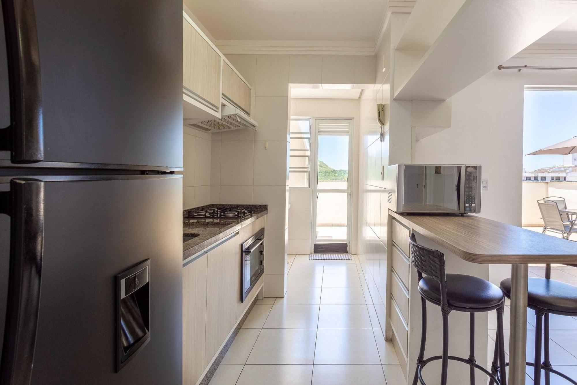 Apartamentos Com Piscina Em Floripa - Cac フロリアノポリス エクステリア 写真